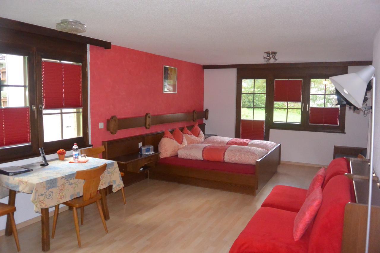 Hotel Baergsunnu ซาส-กรุนด์ ภายนอก รูปภาพ