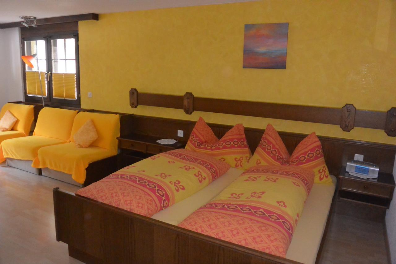 Hotel Baergsunnu ซาส-กรุนด์ ภายนอก รูปภาพ