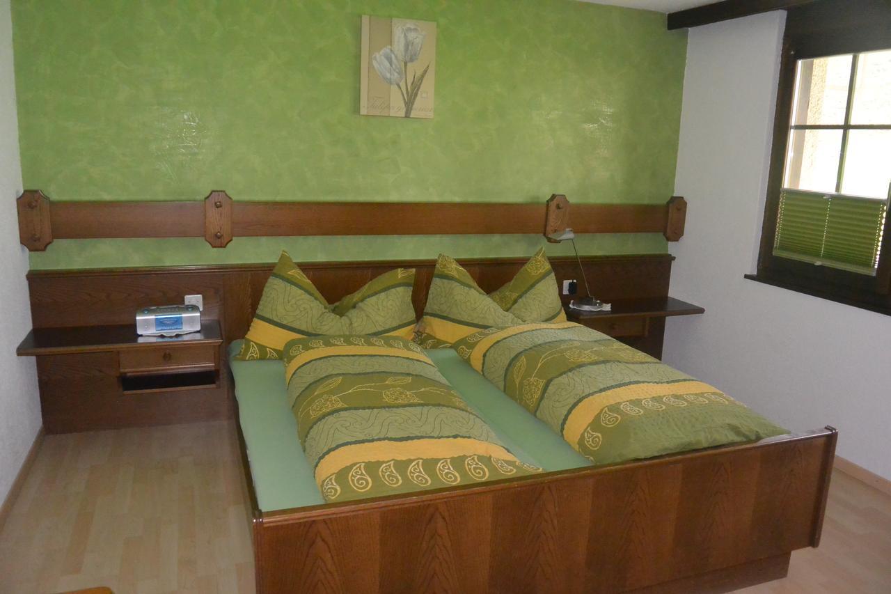 Hotel Baergsunnu ซาส-กรุนด์ ภายนอก รูปภาพ